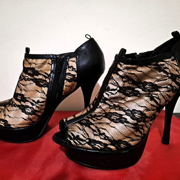 Just Fab Peep Toe Stilettos - Picture 7 of 7